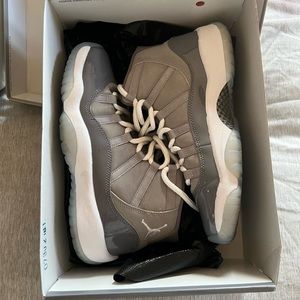 Retro Jordan Cool Grey 11’s